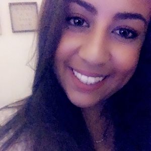 Meet your Posher, Alexandra